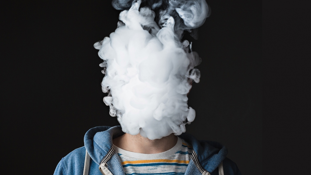 Original quantitative research – Predictors of pod-type e-cigarette device use among Canadian youth and young adults