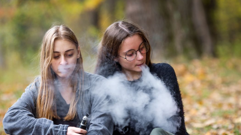 Harms of vaping in youth